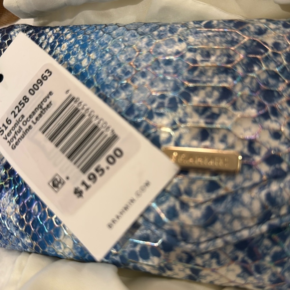 BRAHMIN VERONICA TRIFOLD WALLET in Joyful
Oceangrove Collection NWT - Picture 5 of 5